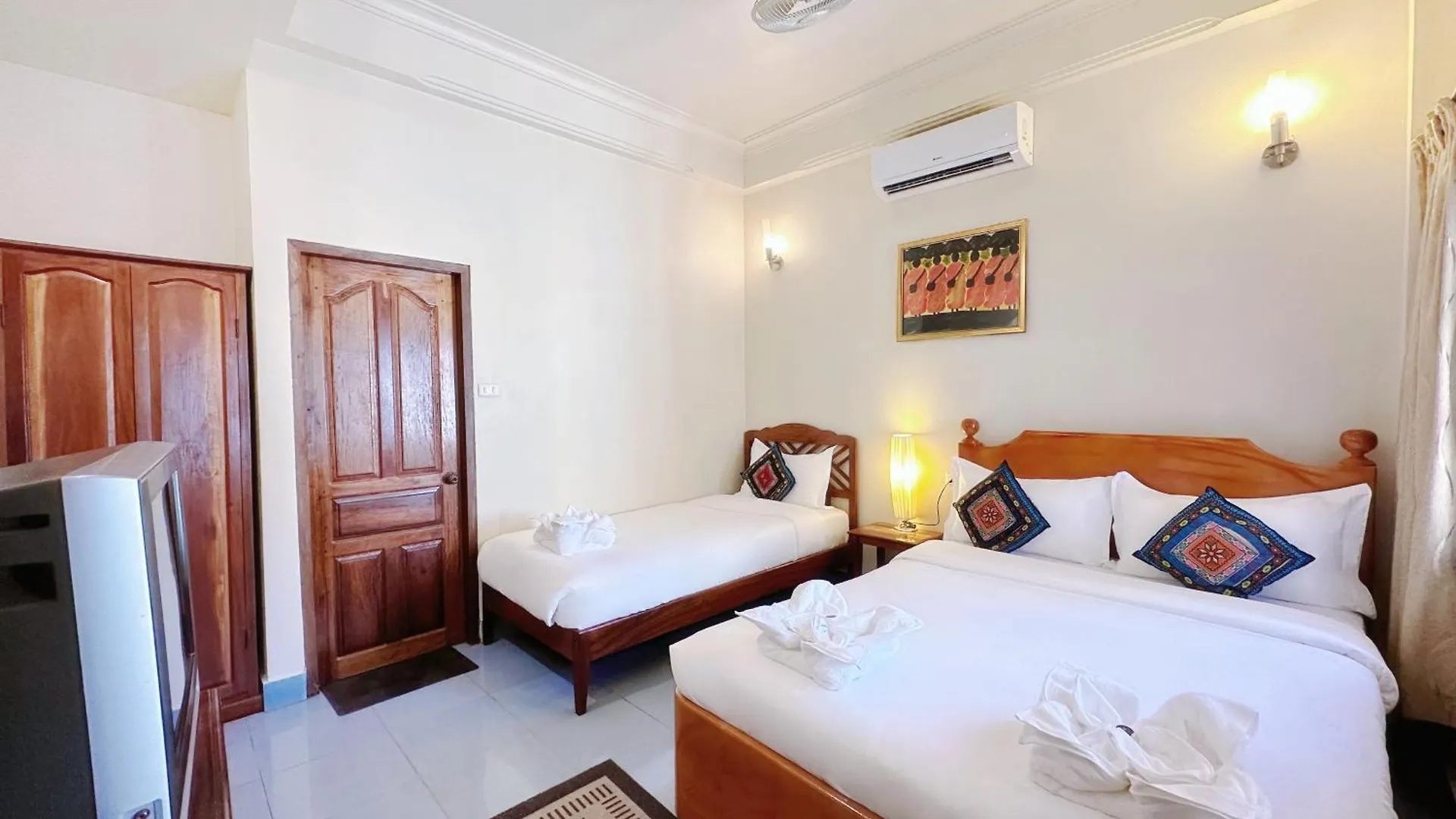 Anlan Hotel 루앙프라방